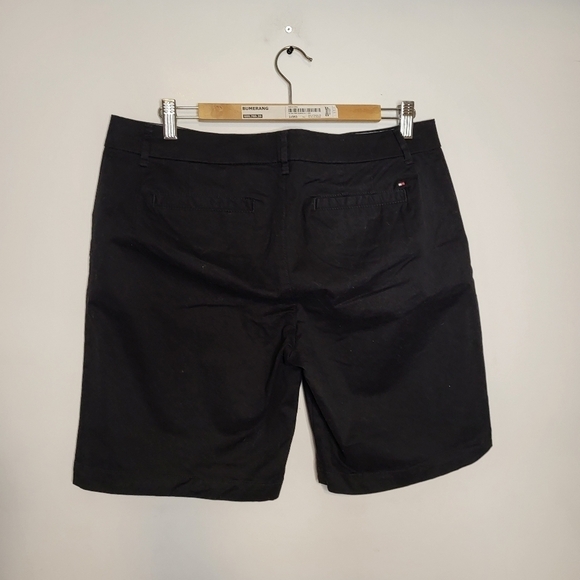Tommy Hilfiger Black Khaki Short Size 12 - Picture 3 of 7